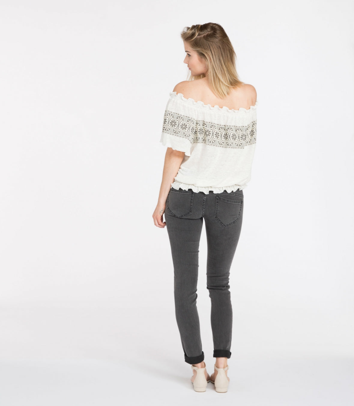 Linen Jenna Blouse Made in USA | RAMBLERS WAY